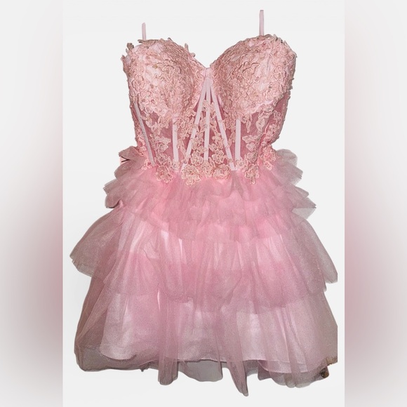 Kissprom Dresses & Skirts - Kiss prom Pink Lace Bustier Tulle Party Dress size 4 nwt prom